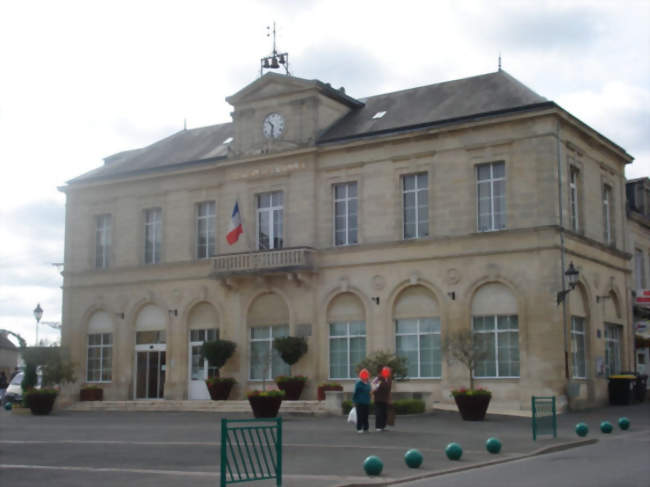 La mairie du Molay-Littry - Le Molay-Littry (14330) - Calvados