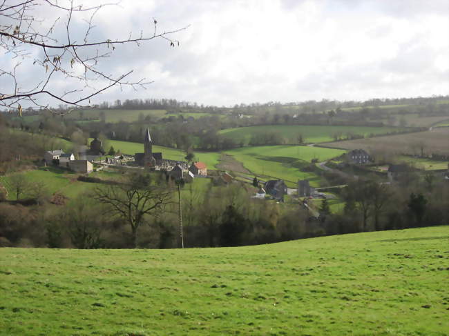 Le bourg vu de l'ouest - Saint-Martin-Don (14350) - Calvados