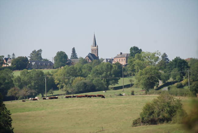 Vue générale du bourg - Tortisambert (14140) - Calvados