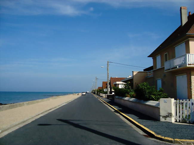 La digue de Ver-sur-Mer - Ver-sur-Mer (14114) - Calvados