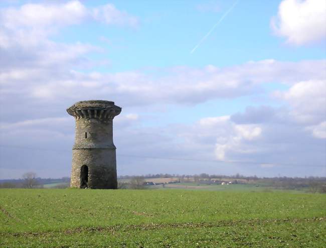 La tour belvédère - Villy-Bocage (14310) - Calvados