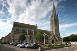 photo Illumination de l'église de Bernières-sur-Mer