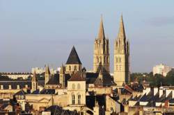 photo Adjoint / Adjointe de direction en hôtellerie-restauration