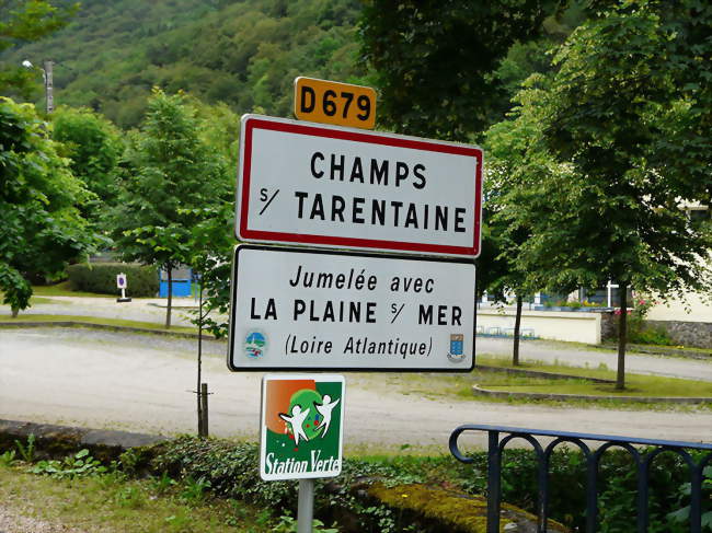Champs-sur-Tarentaine-Marchal - Champs-sur-Tarentaine-Marchal (15270) - Cantal