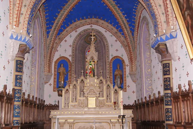 Intérieur de l'église de Chaussenac - Chaussenac (15700) - Cantal