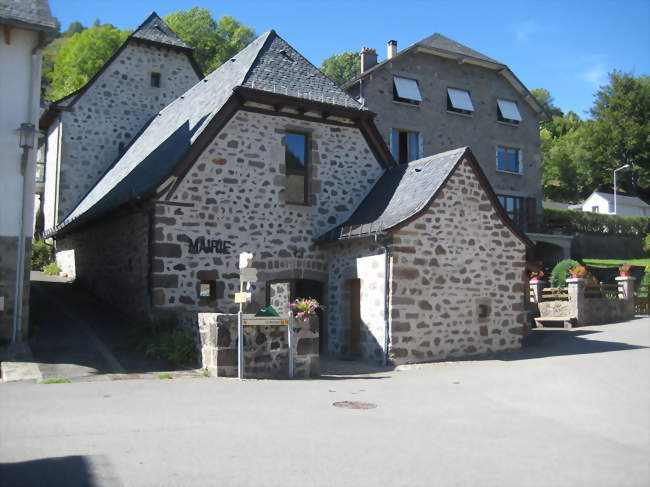 Mairie de Saint-Jacques-des-Blats - Saint-Jacques-des-Blats (15800) - Cantal