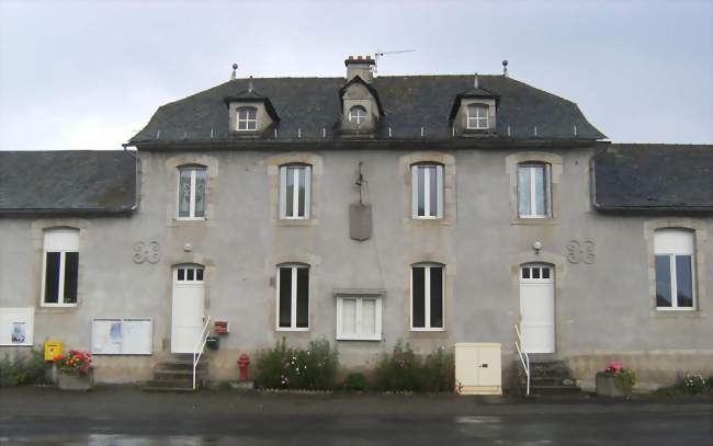 Mairie de Sauvat - Sauvat (15240) - Cantal