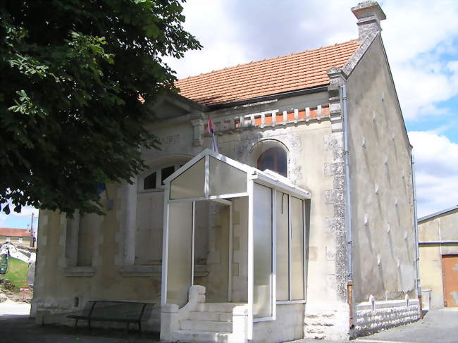 Mairie d'Anville - Anville (16170) - Charente