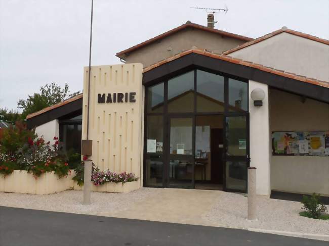 La mairie de Bernac - Bernac (16700) - Charente