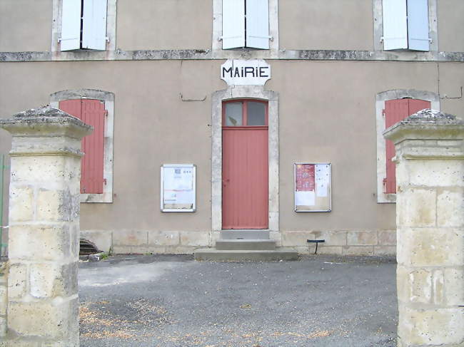 Mairie de Bessé - Bessé (16140) - Charente