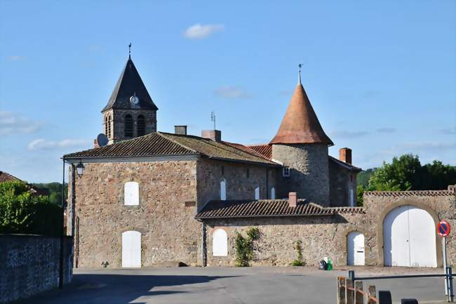Le logis et le clocher Saint-Michel - Chabanais (16150) - Charente