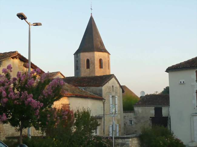 L'église de Champniers - Champniers (16430) - Charente