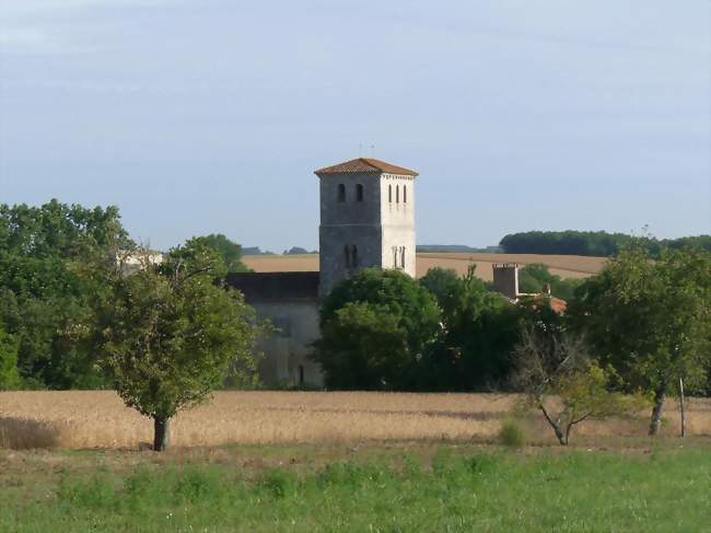 L'église Saint-Jean-Baptiste - Coulgens (16560) - Charente