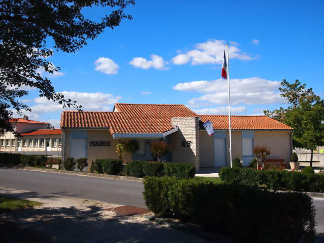 Mairie de Fontclaireau - Fontclaireau (16230) - Charente