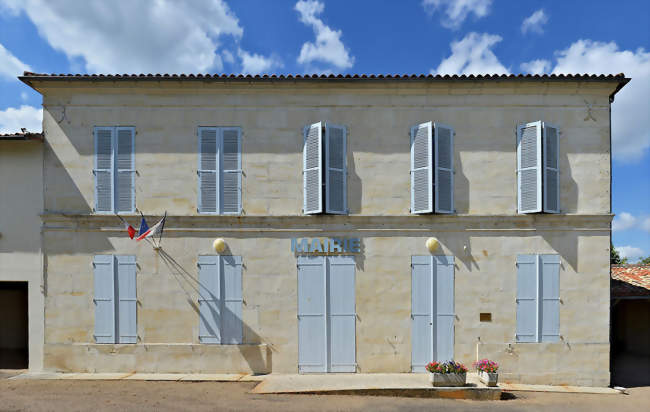 La mairie - Lamérac (16300) - Charente