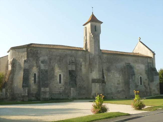 L'église de Linars - Linars (16730) - Charente
