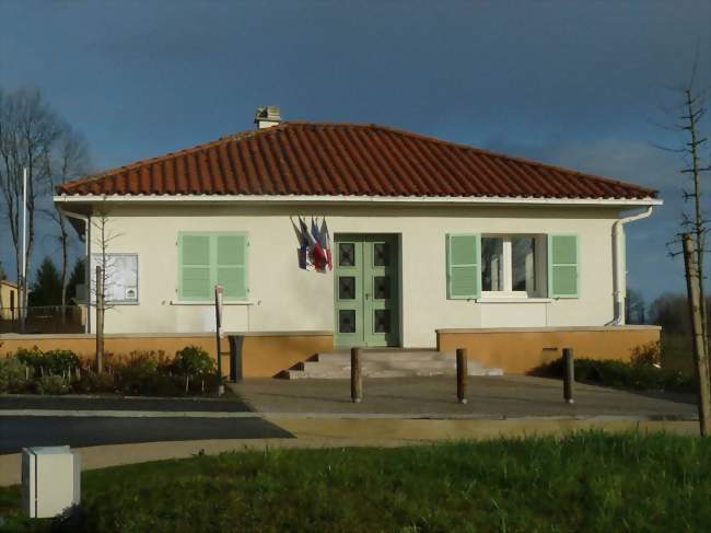 Mairie de Mazerolles - Mazerolles (16310) - Charente