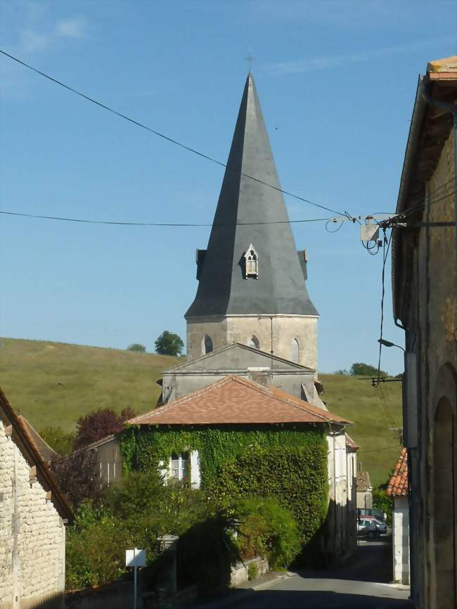 L'église de Montboyer - Montboyer (16620) - Charente