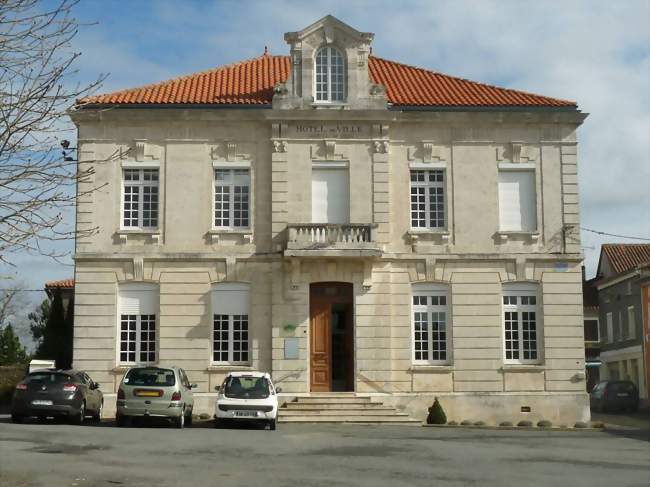 Marché hebdomadaire de Montemboeuf