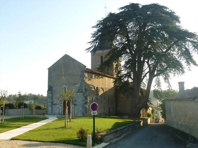 L'église de Nonac - Nonac (16190) - Charente