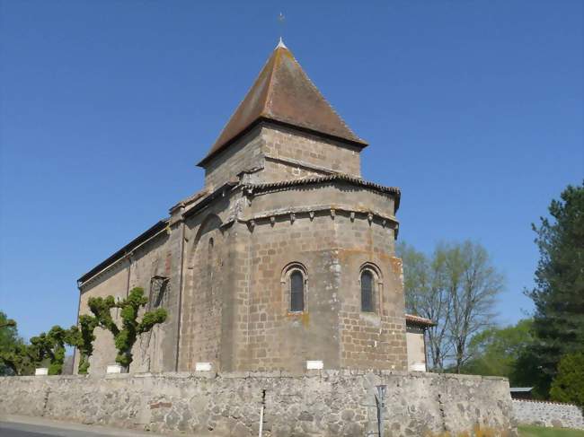 L'église Saint-Martin - Oradour-Fanais (16500) - Charente