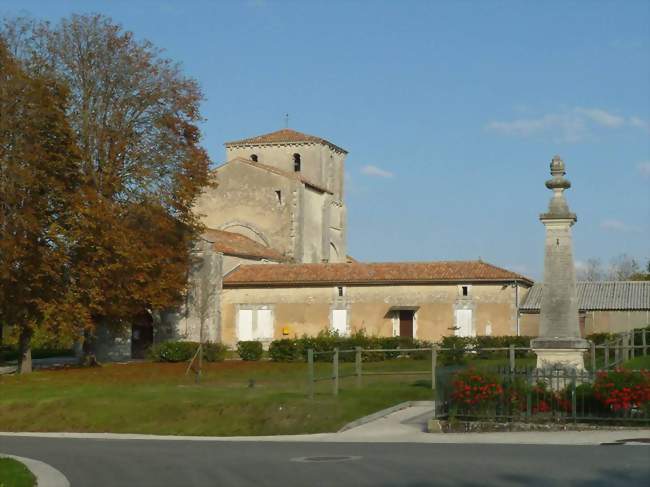 L'église de Péreuil - Péreuil (16250) - Charente