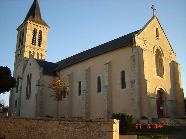 L'église de Pleuville - Pleuville (16490) - Charente