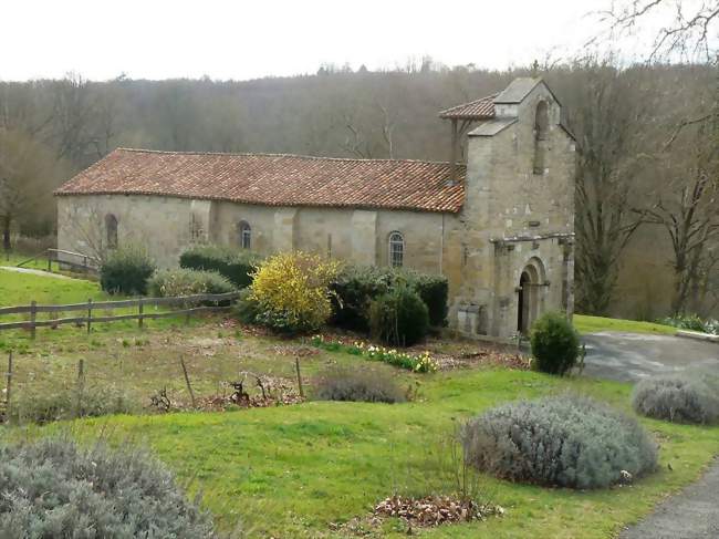 L'église Saint-Maixent - Saint-Adjutory (16310) - Charente