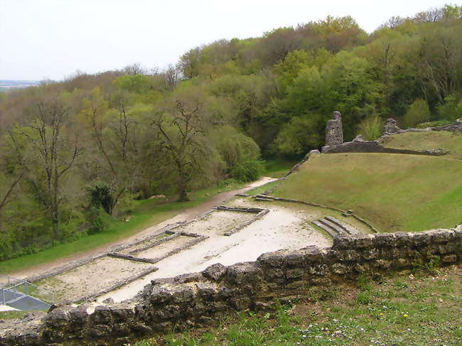 Le théâtre gallo-romain des Bouchauds - Saint-Cybardeaux (16170) - Charente