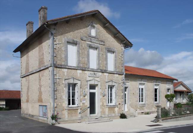 Mairie de Saint-Eutrope - Saint-Eutrope (16190) - Charente
