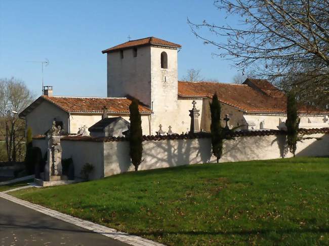 Attenante au cimetière, l'église de Souffrignac - Souffrignac (16380) - Charente