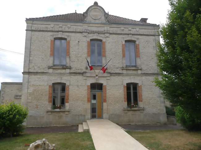 Mairie de Tuzie - Tuzie (16700) - Charente