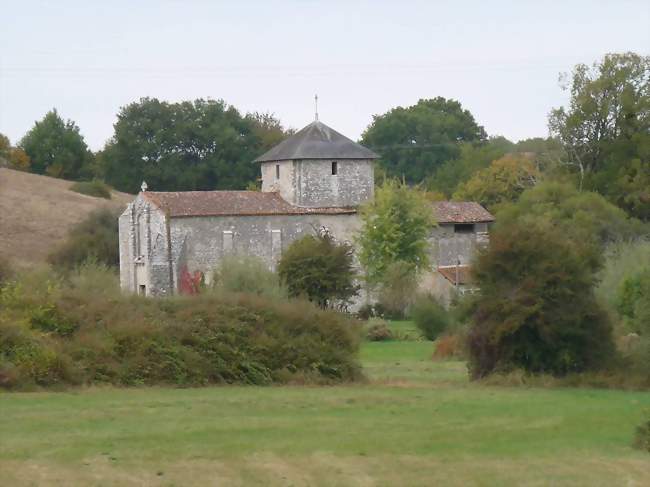 L'église Notre-Dame - Vieux-Ruffec (16350) - Charente