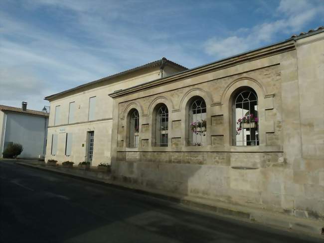 Mairie d'Épargnes - Épargnes (17120) - Charente-Maritime
