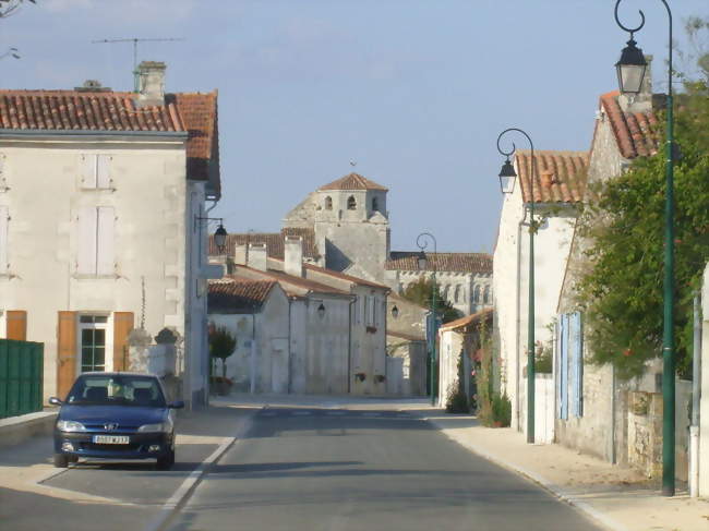 Le centre-bourg de Geay - Geay (17250) - Charente-Maritime