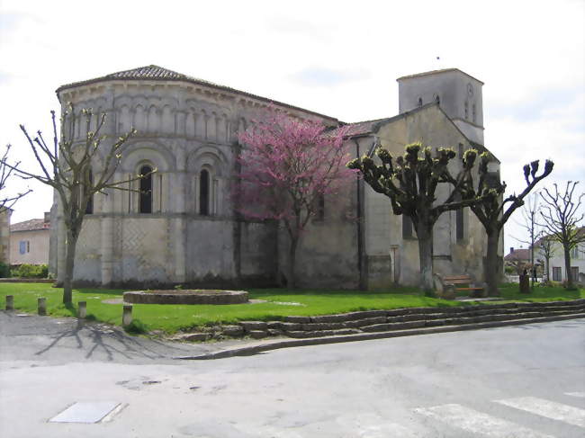 L'église romane de Rioux - Rioux (17460) - Charente-Maritime