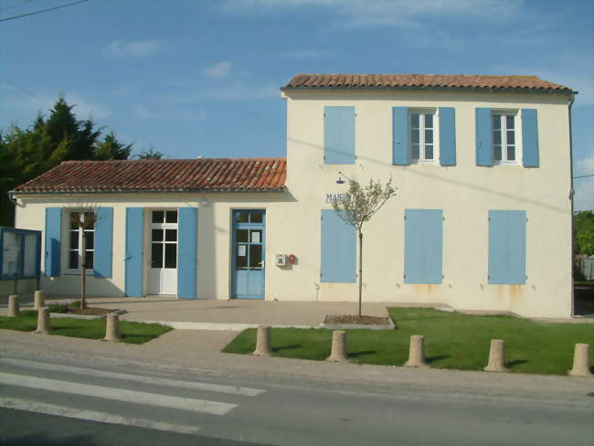 La mairie de Saint-Coutant-le-Grand - Saint-Coutant-le-Grand (17430) - Charente-Maritime