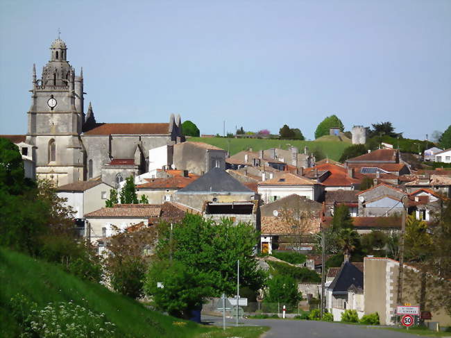 A vendre - Fond de commerce café restaurant - Saint-Fort-sur-Gironde