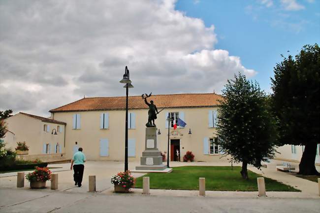 Mairie de Saint-Jean-de-Liversay - Saint-Jean-de-Liversay (17170) - Charente-Maritime