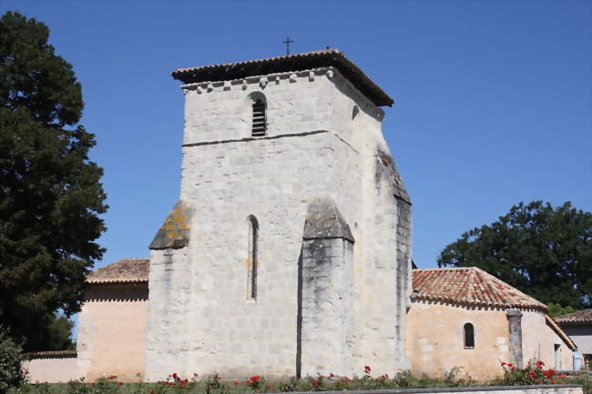 L\'église de Saint-Pierre-du-Palais - Saint-Pierre-du-Palais (17270) - Crédit photo: Mj.galais