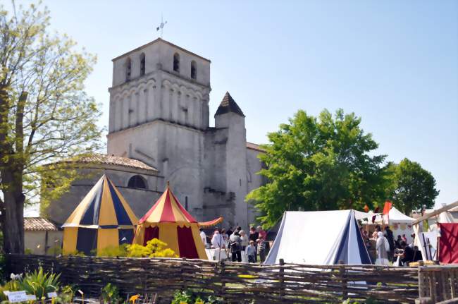 Pendant les fêtes romanes