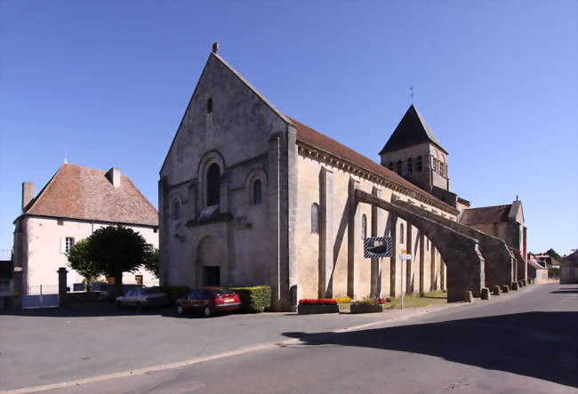 L'église Saint-Blaise - La Celle (18200) - Cher