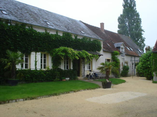 Commune de Gron- ferme à La Chapelle, Solérieux - Gron (18800) - Cher