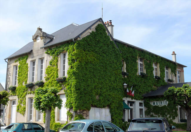 Mairie d'Orval - Orval (18200) - Cher