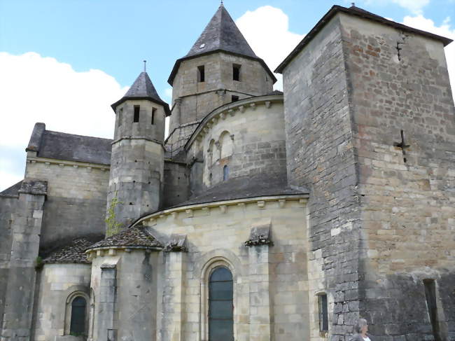 Église Saint-Robert - Saint-Robert (19310) - Corrèze