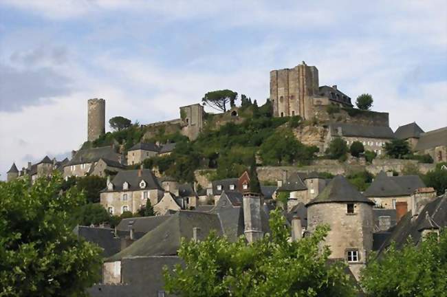 Vue générale - Turenne (19500) - Corrèze