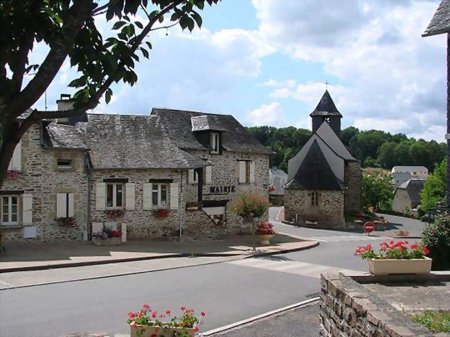 Le village - Venarsal (19360) - Corrèze