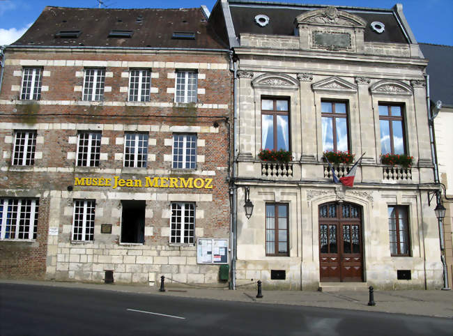 Façade du Musée Jean Mermoz - Aubenton (02500) - Aisne