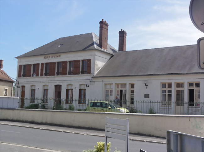 La mairie de Bourg-et-Comin - Bourg-et-Comin (02160) - Aisne