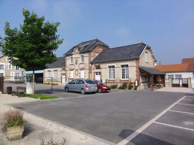 Mairie-école - Condé-sur-Suippe (02190) - Aisne